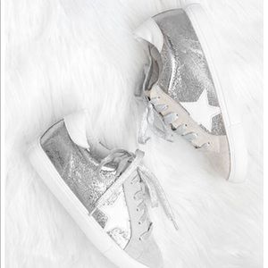 Silver glitter star sneaker